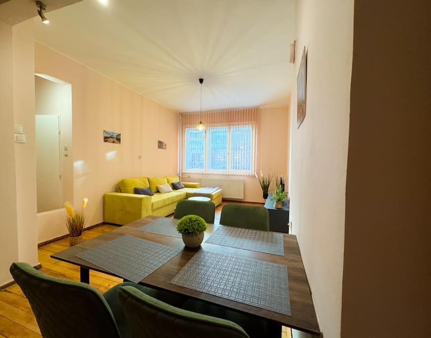 A Gem In The Heart Of Sofia 1Bdr Str Slavyanska Apartment Exterior foto
